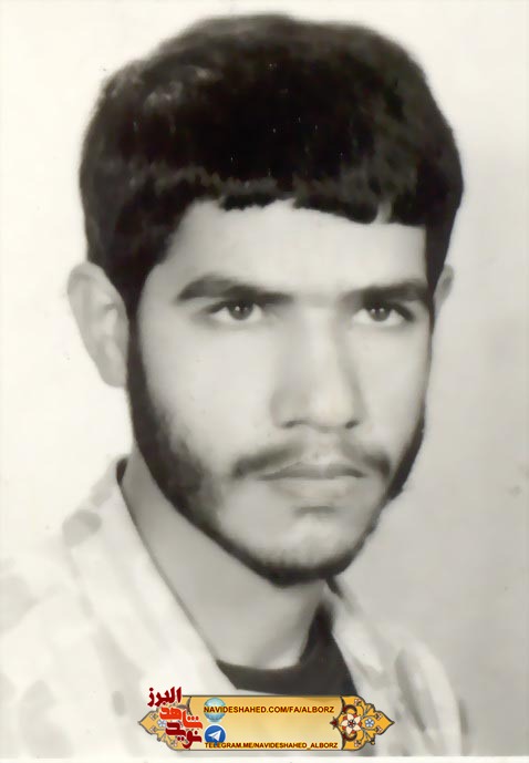 صبر پیشه کنید، انقلاب تنها شور نیست دردها ورنجها دارد به فکر گرسنه ها باشید. صبر پیشه کنید، انقلاب تنها شور نیست دردها ورنجها دارد به فکر گرسنه ها باشید.