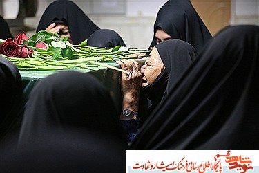 پیکر ۵ شهید مدافع حرم در قم تشییع شد