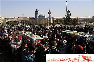 پیکر ۵ شهید مدافع حرم در قم تشییع شد