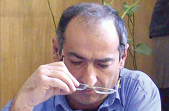 پرکار و صبور بود.... پرکار و صبور بود....