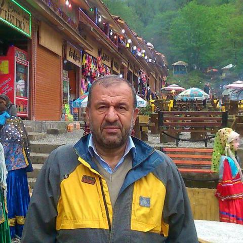 شهید چمران در پنج دقیقه برای یک عمر انسان ساخت شهید چمران در پنج دقیقه برای یک عمر انسان ساخت