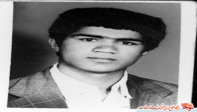 نگاهی به زندگی نامه شهید جواد روئین فرد