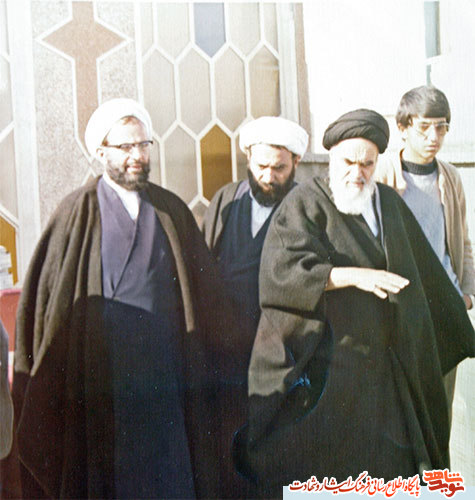 با گريه امام، گريه کرديم... با گريه امام، گريه کرديم...