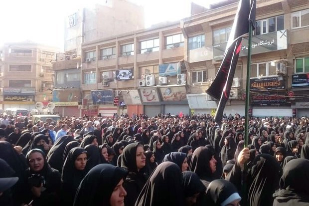 لحظه به لحظه با تشییع پیکر شهدای حادثه تروریستی اهواز /حضور پرشور خوزستانیها و عشایر عرب /پاسخ کوبنده سپاه به حامیان تروریست/ عقبه تروریست ها تا آخرین نفر شناسایی می شود لحظه به لحظه با تشییع پیکر شهدای حادثه تروریستی اهواز /حضور پرشور خوزستانیها و عشایر عرب /پاسخ کوبنده سپاه به حامیان تروریست/ عقبه تروریست ها تا آخرین نفر شناسایی می شود