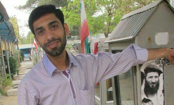 تجدید میثاق تهرانیها با شهید مدافع حرم «علی امرایی» تجدید میثاق تهرانیها با شهید مدافع حرم «علی امرایی»