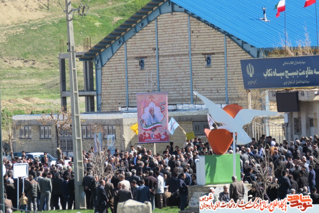 پیکر مطهر جانباز شهید «عباس الطافی» در تکاب تشییع شد+ تصاویر پیکر مطهر جانباز شهید «عباس الطافی» در تکاب تشییع شد+ تصاویر