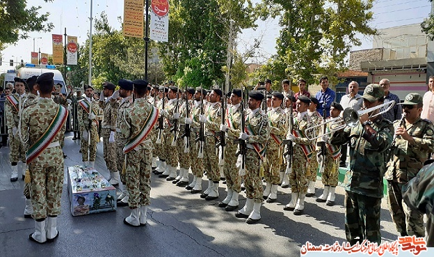 گزارش تصویری از تشییع پیکر شهید حسین امینیان