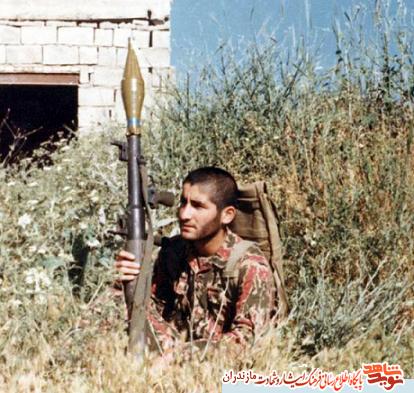 گذرى بر زندگى شهید ولی الله برزگر کلمری گذرى بر زندگى شهید ولی الله برزگر کلمری
