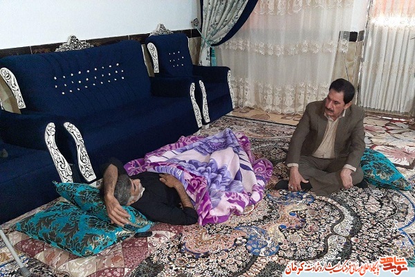 تصویر/دیدار رئیس بنیاد شهید عنبرآباد با جانباز «جلال امجزی» تصویر/دیدار رئیس بنیاد شهید عنبرآباد با جانباز «جلال امجزی»