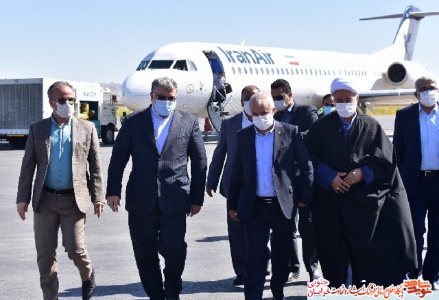 رئیس بنیاد شهید و امور ایثارگران کشور وارد بیرجند شد رئیس بنیاد شهید و امور ایثارگران کشور وارد بیرجند شد