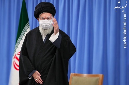 دیدار دست‌اندرکاران مراسم سالگرد شهادت حاج قاسم سلیمانی و خانواده شهید سلیمانی با رهبر انقلاب / خانم دوخائی