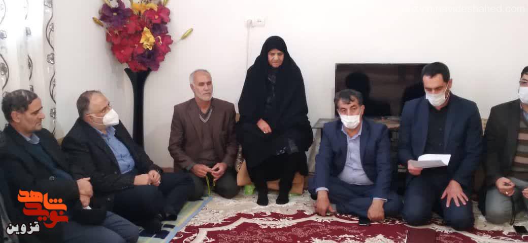 دیدار با خانواده‌های شهدا برای ما توفیق بزرگی است