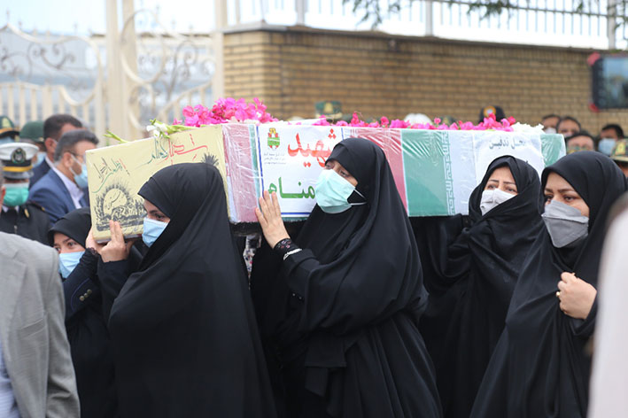 گزارش تصویری|استقابل از ۴ شهید گمنام دفاع مقدس در بوشهر
