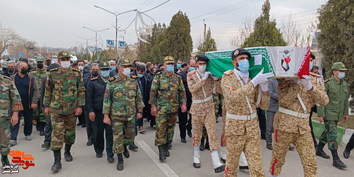 گزارش تصویری/ تشییع پیکر جانباز گرانقدر ۷۰ درصد «حسن یوسفی دیزج»