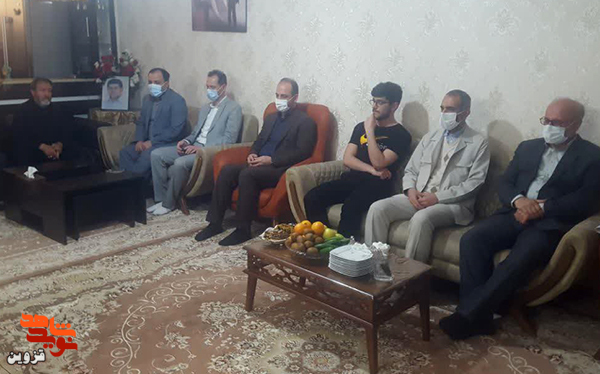 ادامه‌دهنده راه شهدا و جانبازان هستیم