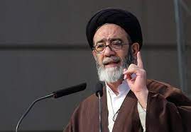 تشییع شهدای گمنام نمایش وفاداری مردم به انقلاب اسلامی بود