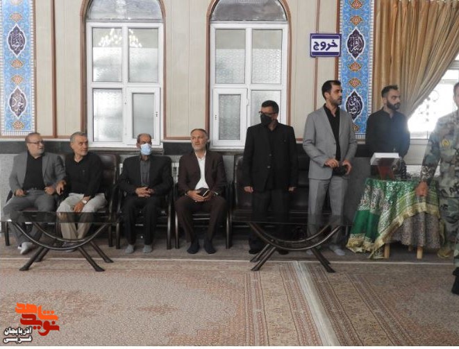 آلبوم عکس/مراسم بزرگداشت مادر شهیدان «آیرملو» در ارومیه برگزار شد آلبوم عکس/مراسم بزرگداشت مادر شهیدان «آیرملو» در ارومیه برگزار شد