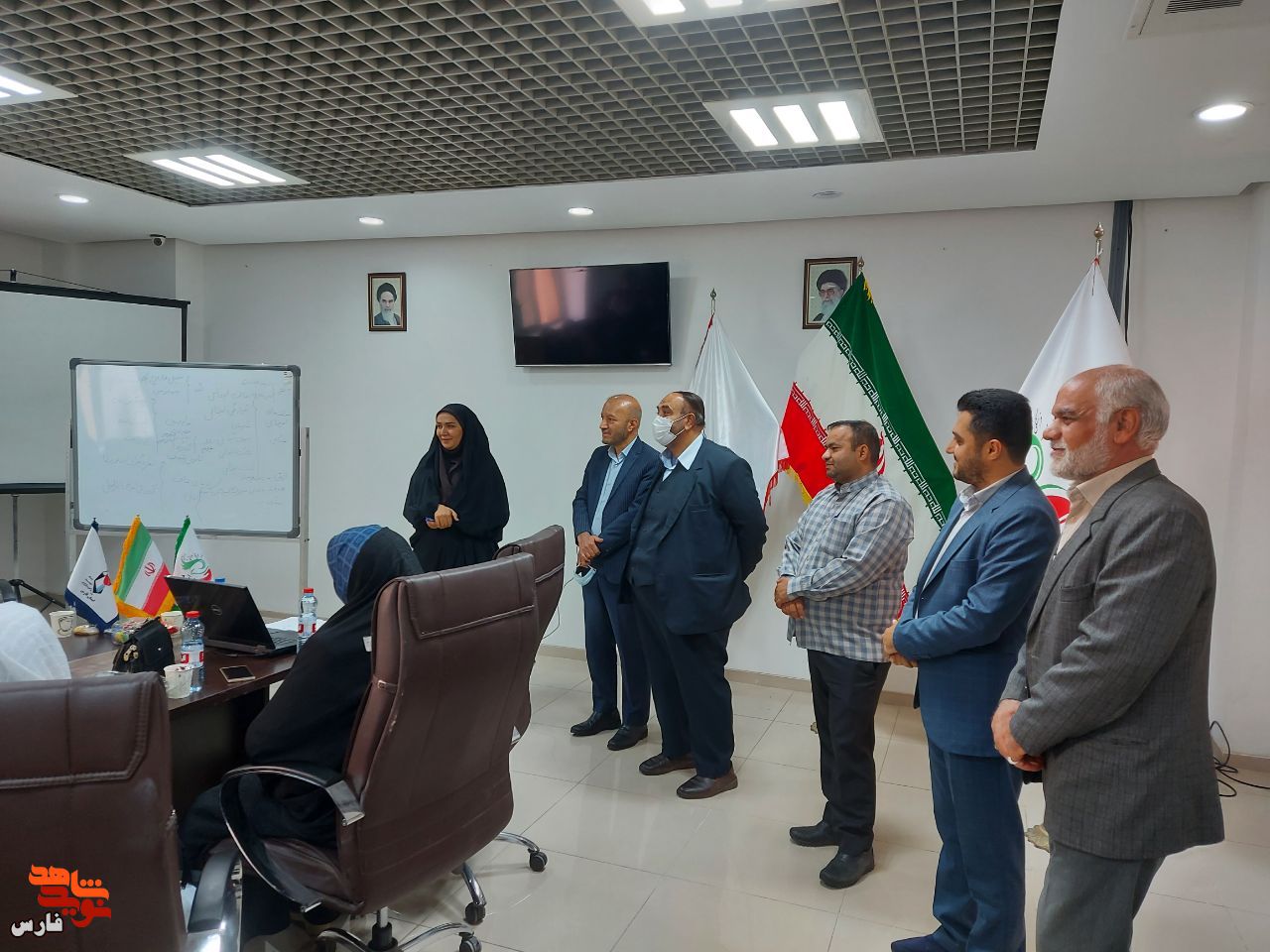 بازدید معاون فرهنگی بنیاد فارس از کارگاه آموزشی نشاط و شادکامی در شیراز