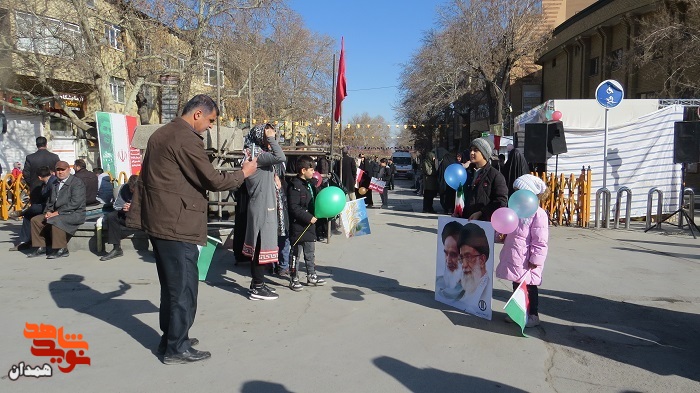 گزارش تصویری| راهپیمایی ۲۲ بهمن در شهر همدان