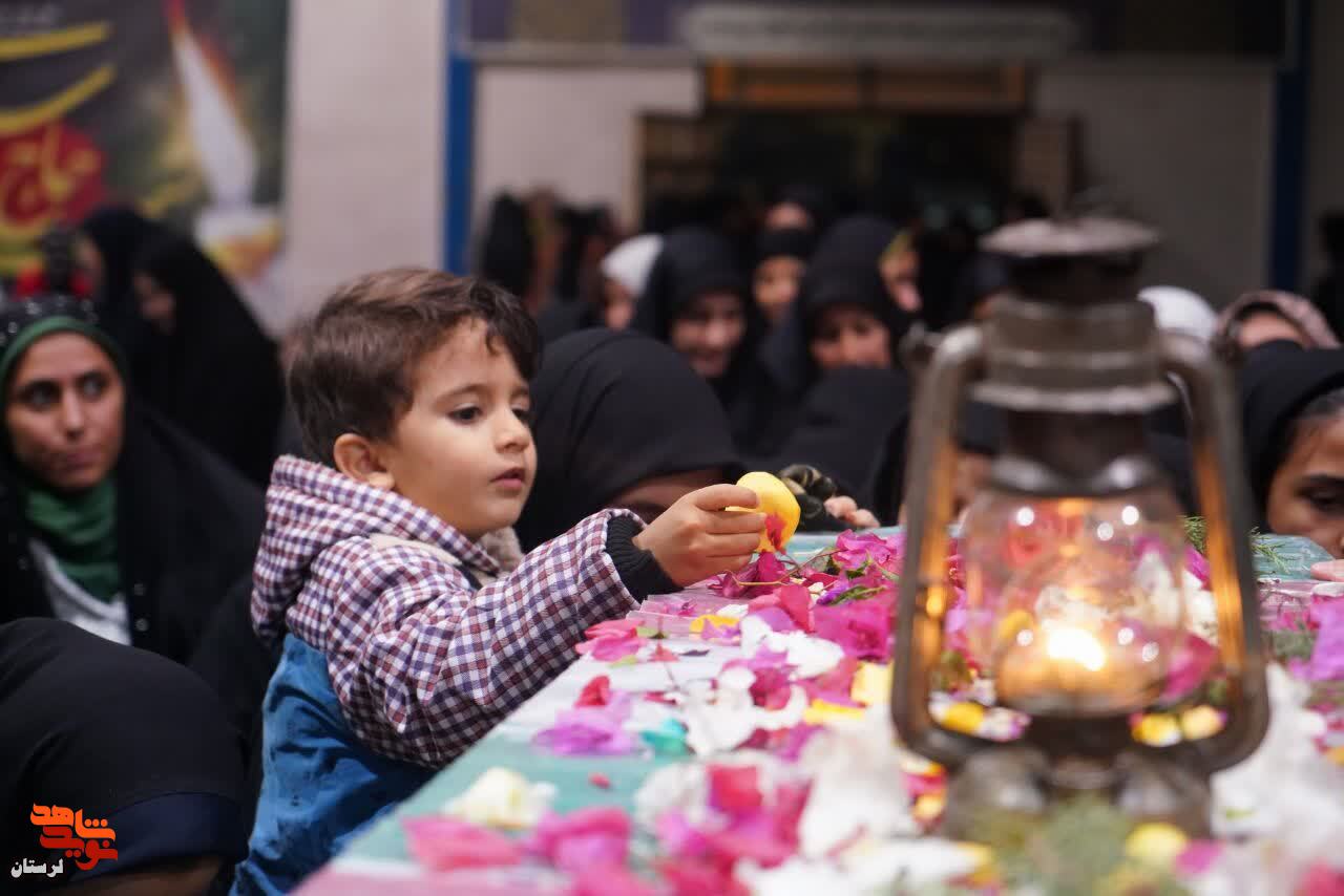 شهید گمنام به سپیددشت، محل دفن خود وارد شد