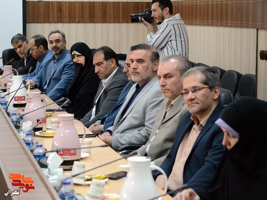 مراسم گرامیداشت خانواده های معظم شهدای معلم مراسم گرامیداشت خانواده های معظم شهدای معلم