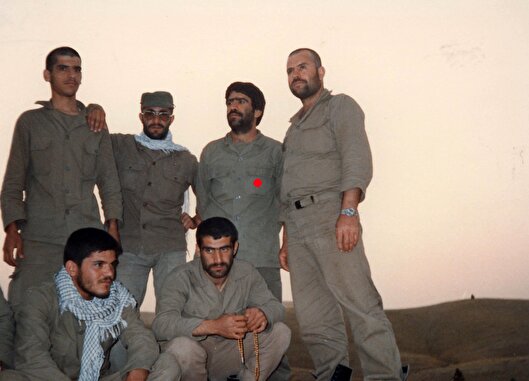 شهیدی که بعد از مجروحیت، همچنان در برابر دشمنان مقاومت کرد