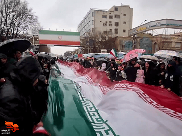 باران هم حریف پرچم ایران نشد