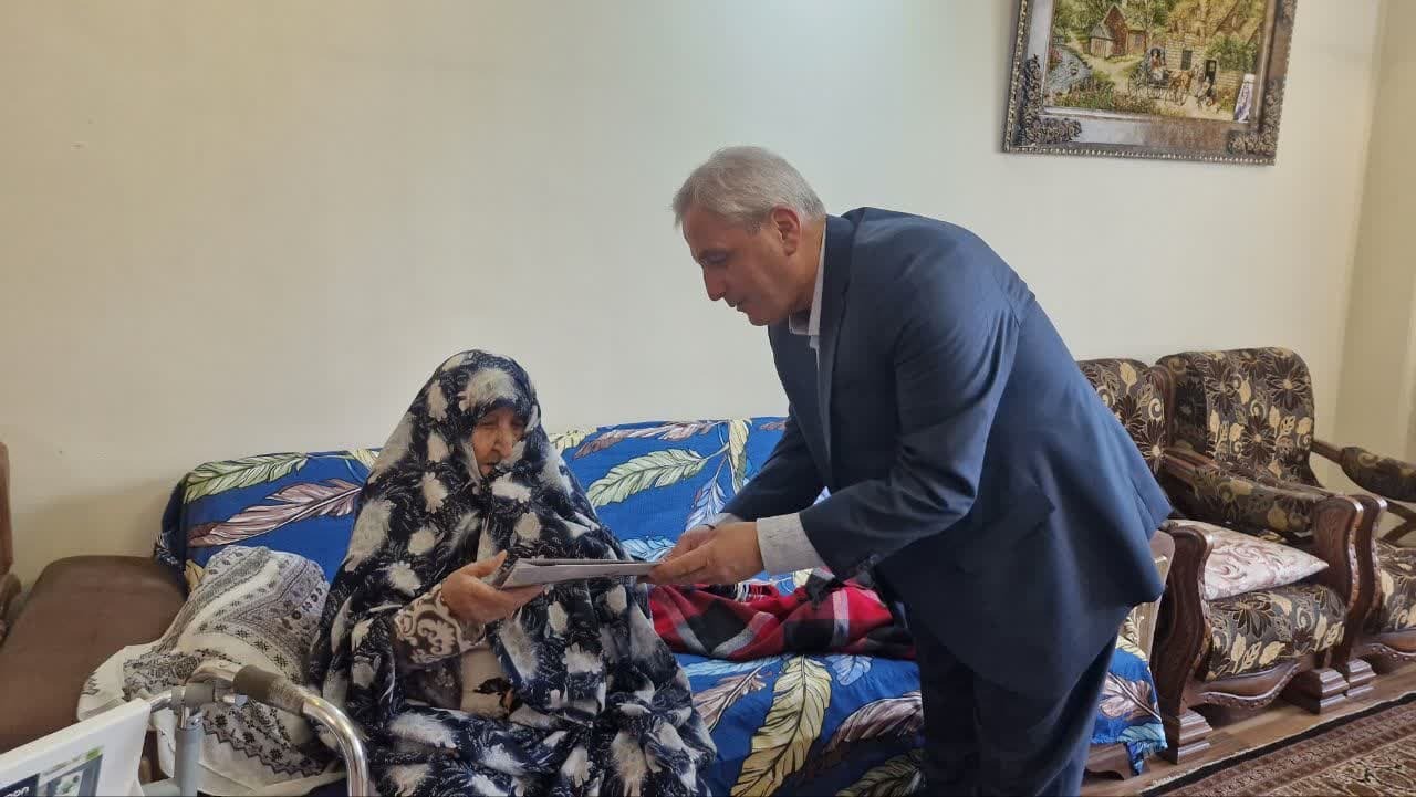 دیدار علی‌اکبر سلمانی با ۵ عضو جامعه ایثارگری