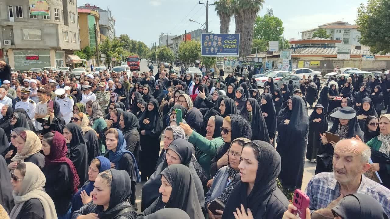 تشییع باشکوه پیکر شهید ۲۰ ساله ارتش در رضوانشهر