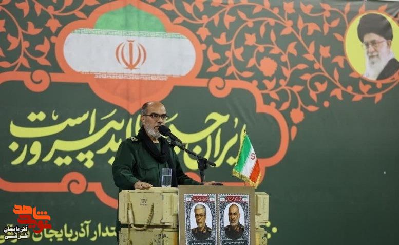 مردم ایران در خط مقدم مبارزه با استکبار جهانی قرار دارند