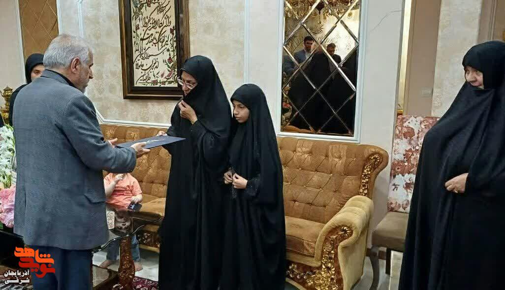 سلمانی به دیدار خانواده شهدای حملات رژیم صهیونیستی رفت