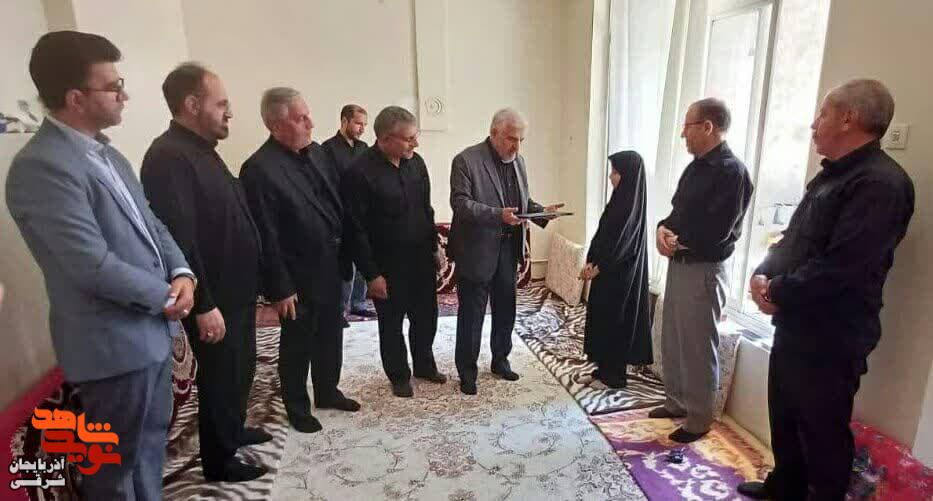 سلمانی به دیدار خانواده شهدای حملات رژیم صهیونیستی رفت