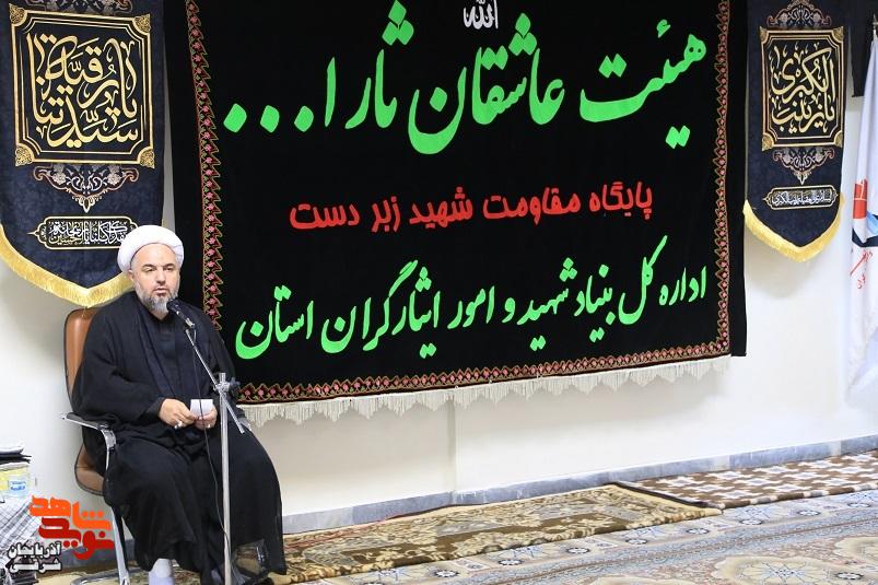 حضرت سیدالشهدا (ع) نیز بهعنوان قرآن ناطق، تا قیامت جاودان است حضرت سیدالشهدا (ع) نیز بهعنوان قرآن ناطق، تا قیامت جاودان است