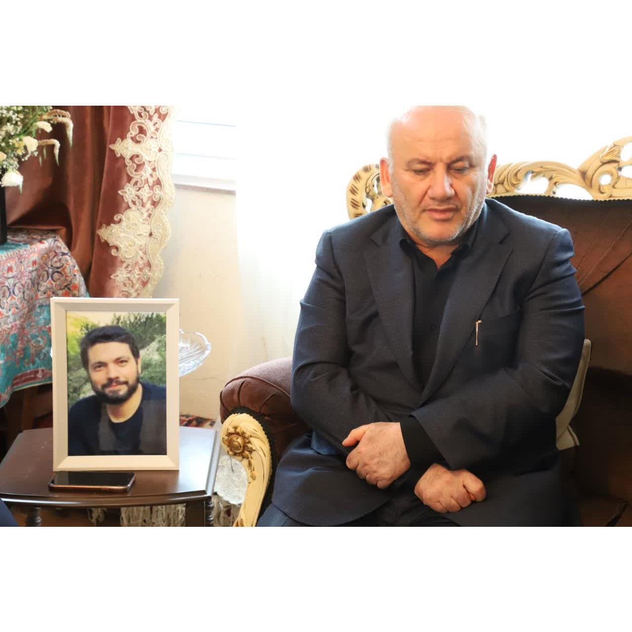 در انتظار تایید خانواده شهید////////////روایت پدر شهید نخبه محمدرضا ذاکریان از پرواز یک خانواده در حمله ۱۲ روزه اسرائیل