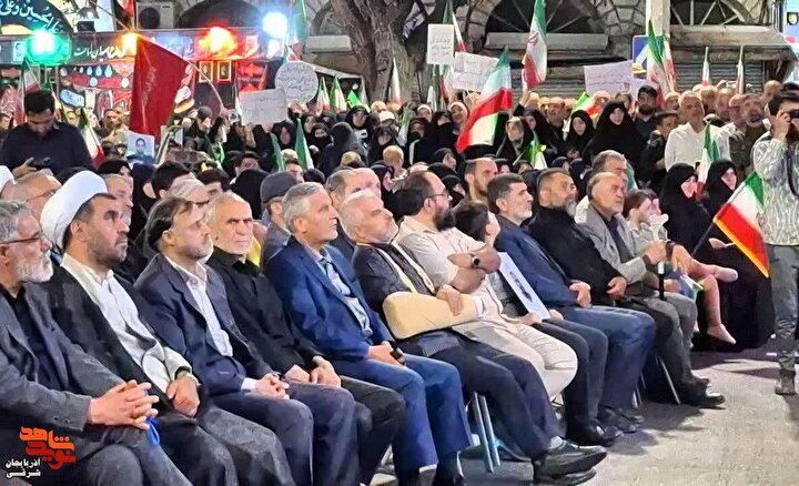 تجدید میثاق تبریزی‌ها با لاله‌های سرخ