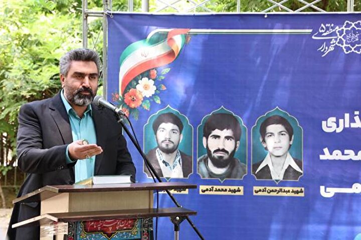 مادران و پدران شهدا سرمایه‌های بزرگ و ارزشمند این کشور هستند