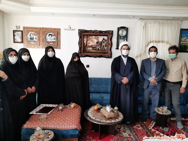 دیدار مسئولان با مادر گرامی شهید محمد کلاهی- ۲۰ بهمن ۹۹