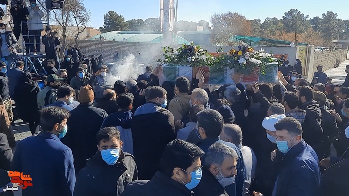 مراسم تشییع و تدفین شهید گمنام خوشنام و نشان دوران دفاع مقدس- شانزدهم دیماه ۱۴۰۰ دانشکده فنی پسران سمنان