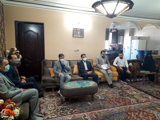 دیدار مدیرکل بنیاد شهید استان سمنان با جانباز گرانقدر ۵۵ درصد متوفی مرحوم محمود شکری - نوزدهم بهمنماه ۱۴۰۰ مهدیشهر