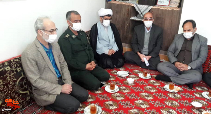 مراسم اهداء مدال کشوری کاراته به خانواده معزز شهید والامقام حجت‌الله خانلرخانی - یازدهم اسفند ۱۴۰۰  روستای قاسم‌آباد شهرستان شاهرود 