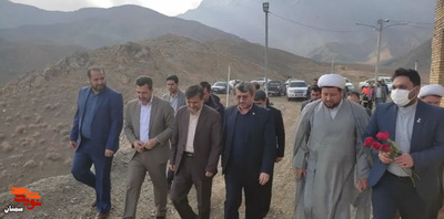 ادای احترام مسئولان به مقام شامخ شهدا- نوزدهم بهمن‌ماه ۱۴۰۱ روستای کوهان شهرستان میامی